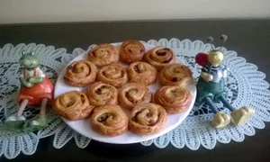 melcisori cu stafide si vanilie jpeg