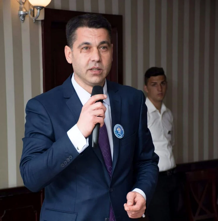 Lui Marius Bălaşa i-a încetat mandatul la şefia Casei Corpului Didactic Olt FOTO: Facebook/Marius Bălaşa