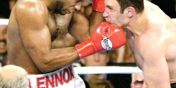 Lewis a câştigat prin KO în faţa lui Vitali şi nu i-a mai acordat revanşa