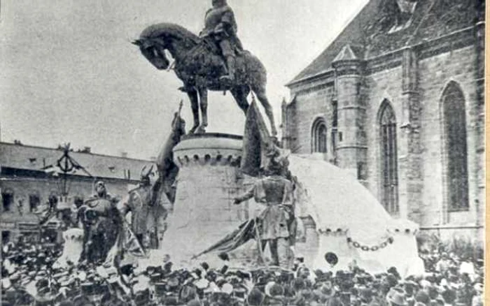 1902. Inaugurarea statuii lui Matia Corvin FOTO: Ucu Bodiceanu