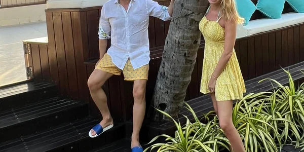 valentina pelinel si Cristi Borcea FB jpg