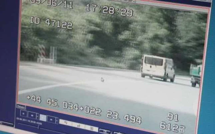 Momentul depăşirii neregulamentare a fost filmat