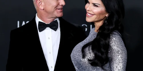 4 jeff bezos si lauren sanchez jpg jpeg