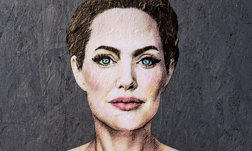 Imagine socanta cu Angelina Jolie si semnele mastectomiei Profimedia (1) jpg
