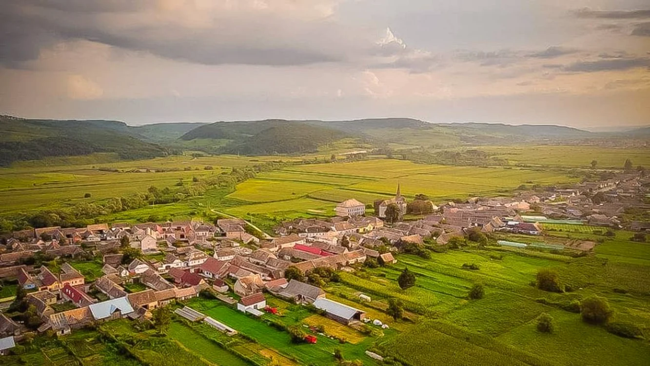 Satul Hoghilag - tărâmul tuberozelor. FOTO yourguideintransylvania com jpg