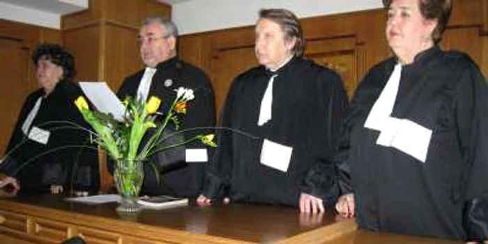 Avocaţii sunt nemulţumiţi că nu şi-au primit onorariile din oficiu Foto Valentin Trufaşu