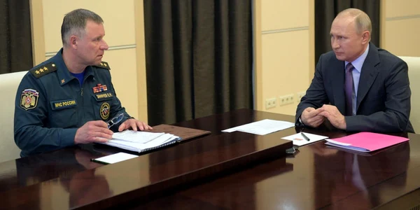 Vladimir Putin si Evgheni Zinicev FOTO EPA-EFE