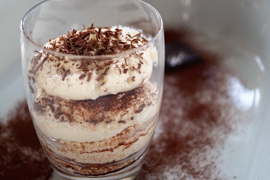 O tânără a murit după ce a mâncat tiramisu „vegan”. Avea doar 20 de ani și era alergică la lactate