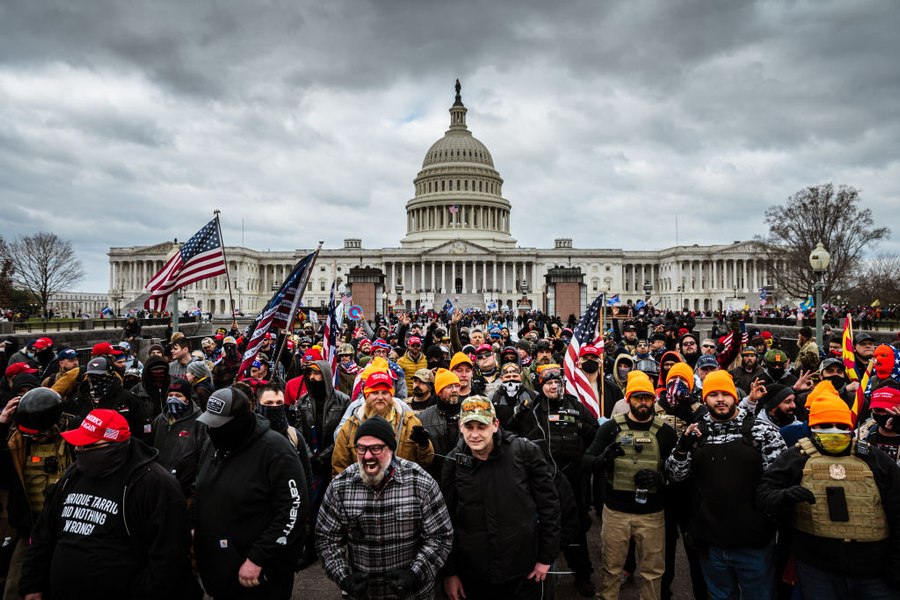 Extremist de la Capitoliu, fost lider al grupării Proud Boys, supărat pe Trump care l-a eliberat din pușcărie: „Sunt extrem de dezamăgit de el”