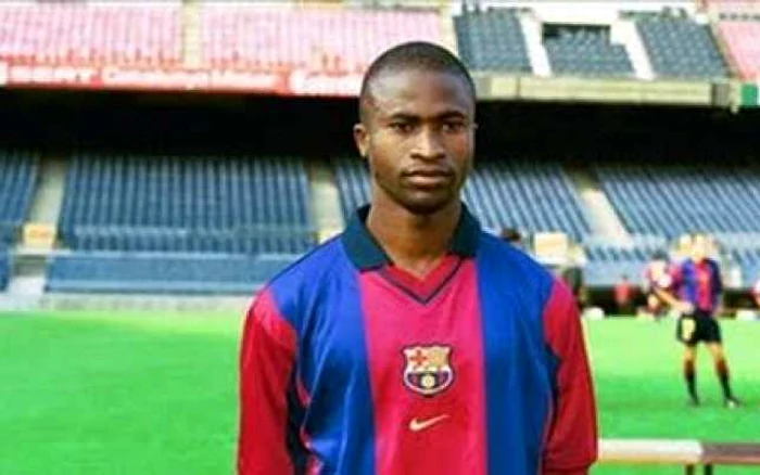 Fost la FC Barcelona şi Dinamo, Okunowo a ajuns în liga a 8-a din Anglia!
