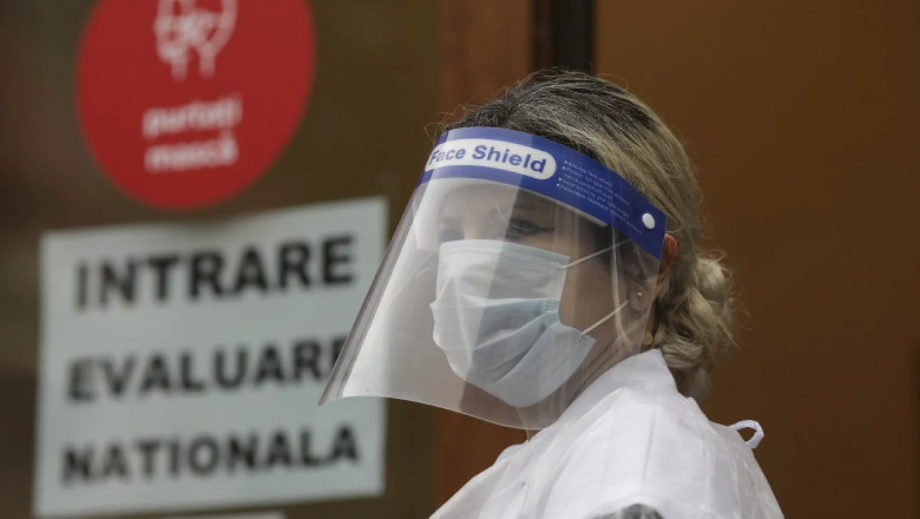 Probele scrise la Limba română şi Limba maternă din cadrul evaluării din clasa a II-a (EN II) sunt programate în data de 25 mai Foto: Arhivă