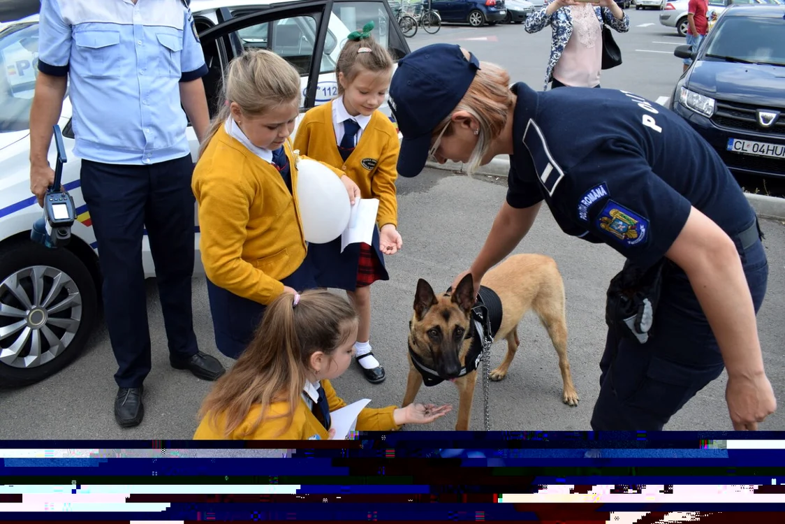 Câinele poliţist, atracţia zilei FOTO IPJ Călăraşi