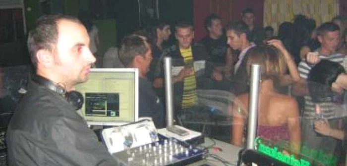 Satu Mare: Petrecere UnDerGround la Infinity