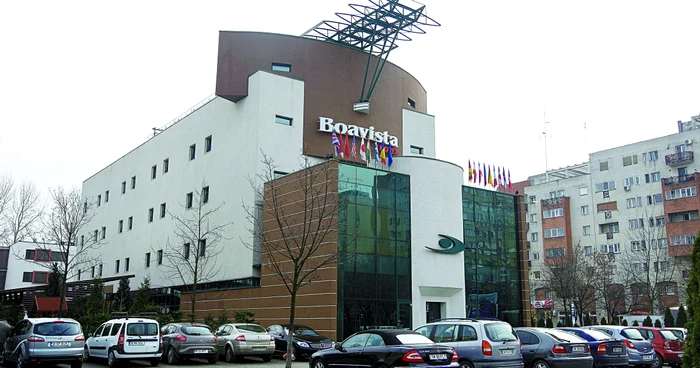 Patronii hotelului cer bani pentru zilele de cazare neplătite