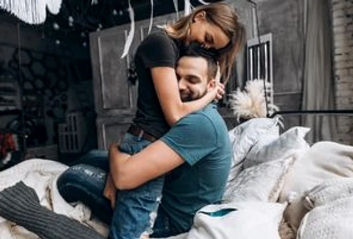 
    Pentru a vă putea reîntoarce la o viaţă sexuală este important să stimulaţi propria dorinţă, dar şi pe cea a partenerului de viaţăfoto: shutterstock  