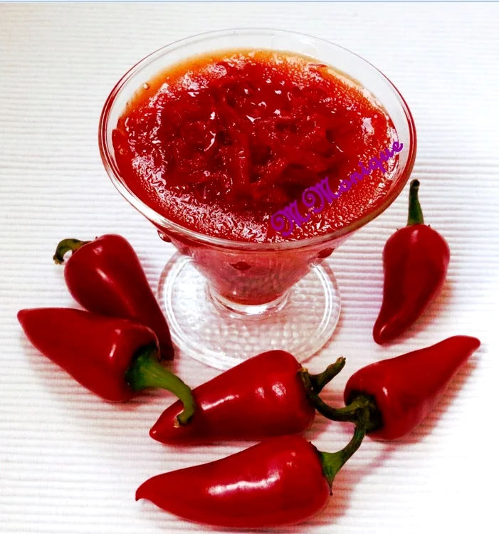 
    Dulceaţă de ardei  iuţi   