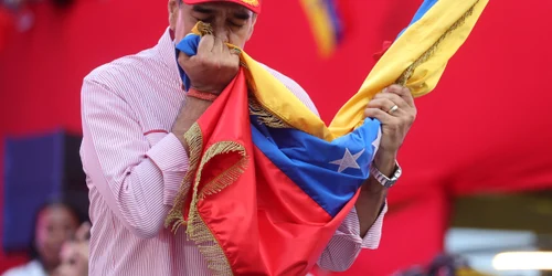 Maduro la un miting la Caracas FOTO EPA EFE jpg