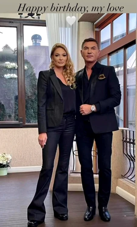 Valentina și Cristi Borcea arată ca două manechine din ceară