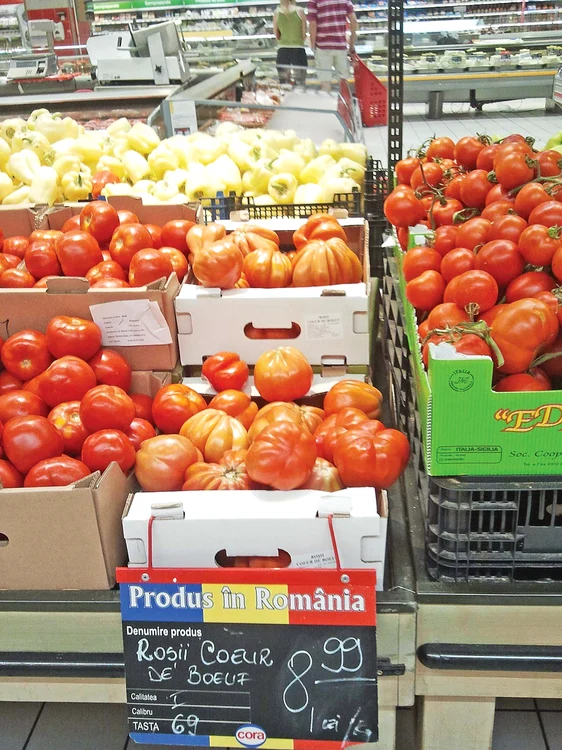 Magazinul Cora –  Lujerului are  cea mai mare  varietate de  tomate din  producția internă