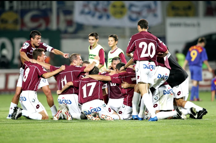 
    Derby-urile Rapid - Steaua se pot relua cât de curând în Liga 1Foto Click!  