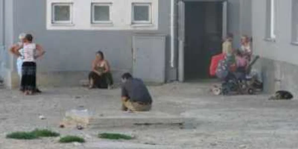 Rromii sunt cei care fac legea în Parcul Tineretului