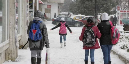 Măsuri excepționale în școli. Foto arhivă Adevărul