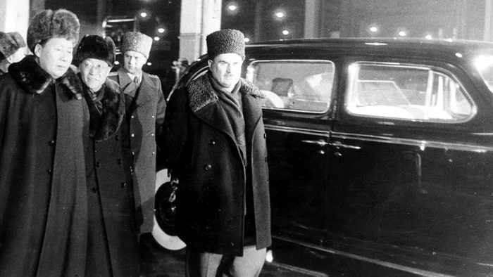 Mao Zedong înfruntând iarna de la Moscova
