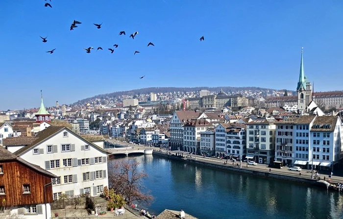 Cristian Sima trăiește în Zurich. FOTO: Pixabay/Toshiharu Watanabe