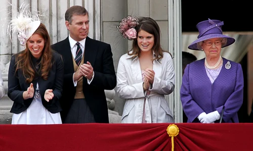 Ducesa Sophie, Prințesa Beatrice, Prințul Andrew, Prințesa Eugenie, Regina Elisabeta, în 2006  GettyImages 71228650 jpg