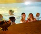 Poți face baie în piscină cu apă termală chiar și noaptea
