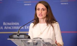 oana toiu foto facebook mae png