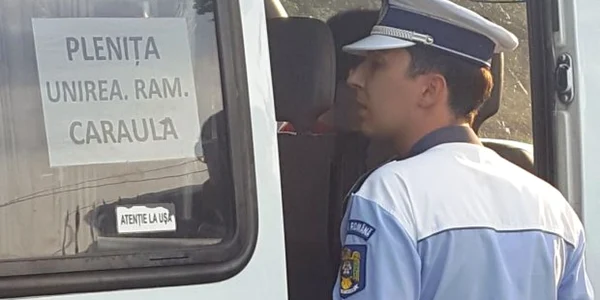 Poliţiştii au aplicat 80 de sancţiuni în trei ore