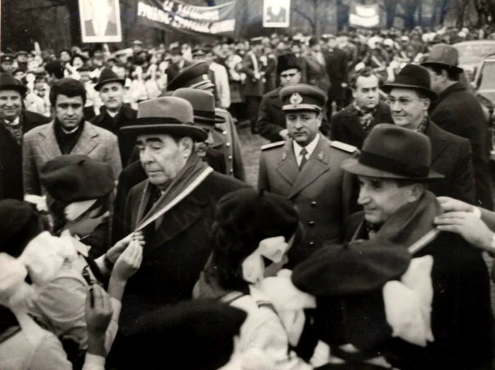 Vizita oficială în România a lui Leonid Ilici Brejnev, secretar general al C C al P C u S (22 26 noiembrie 1976) jpg jpeg