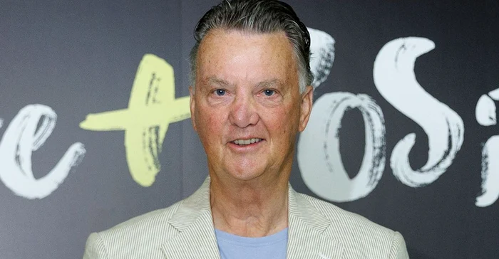 Louis van Gaal arată bine după ce s-a luptat trei ani cu cancerul. Foto X/ Givemesport