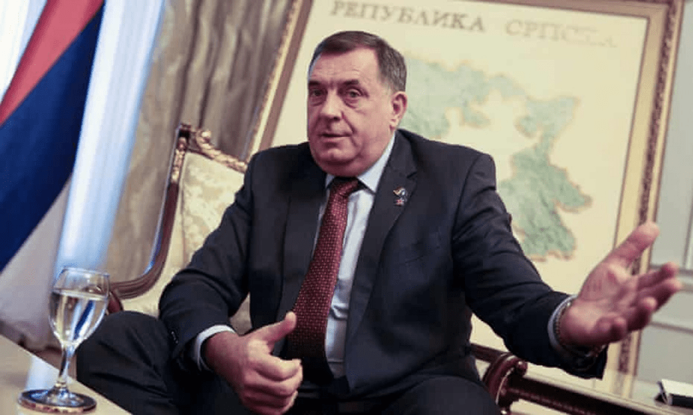 Liderul sârbilor bosniaci, Milorad Dodik, i-a acordat o medalie lui Vladimir Putin 