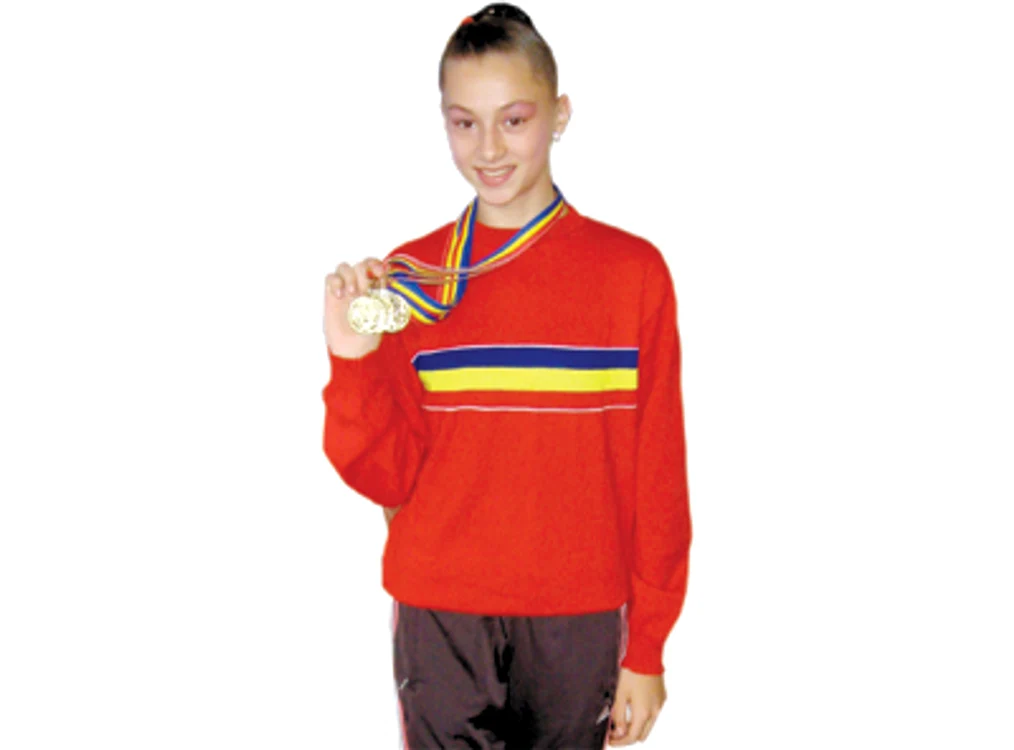 Oradea: PORTRET / VIDEO/Andrada Anton, gimnastă  de Mondiale (GALERIE FOTO)