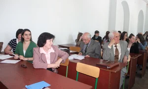Aurea mediocritas, la Chişinău jpeg