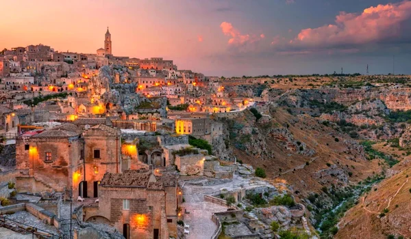 Imagine featured   Matera Italia JPG