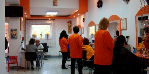 Arădencele au luat cu asalt saloanele de înfrumuseţare