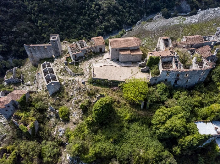 San Severino di Centola este unul dintre cele circa 6.000 abandonate. Foto Shutterstock 