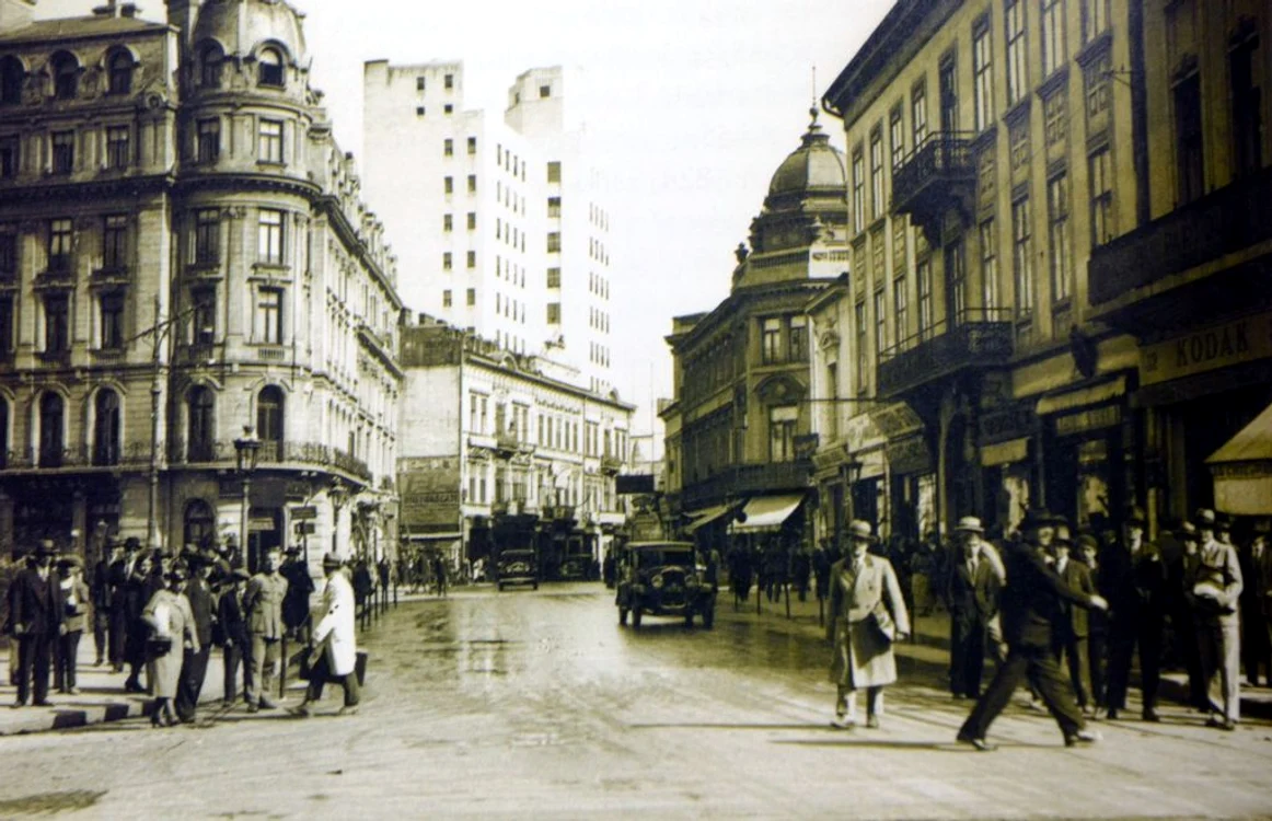 Calea Victoriei în vremurile de altădată FOTO Muzeul de Istorie al Bucureştiului