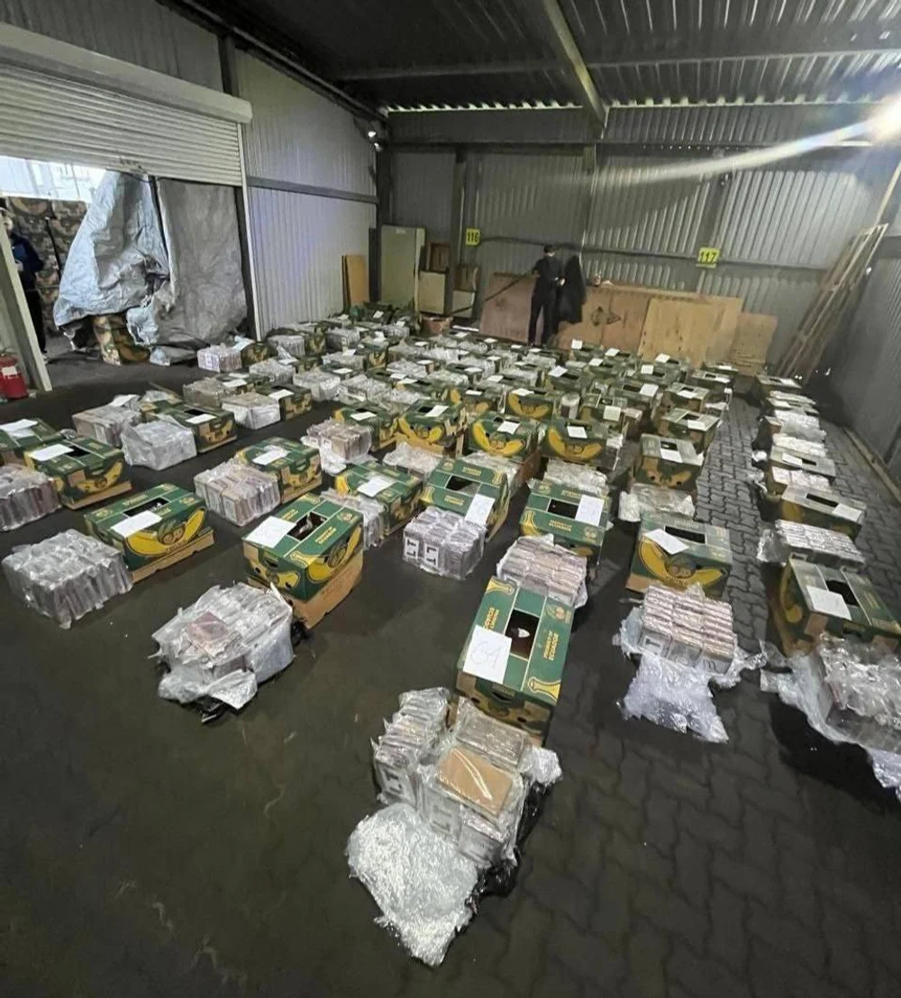 Record istoric în Rusia: 1,5 tone de cocaină, descoperite într-un transport de banane din Ecuador