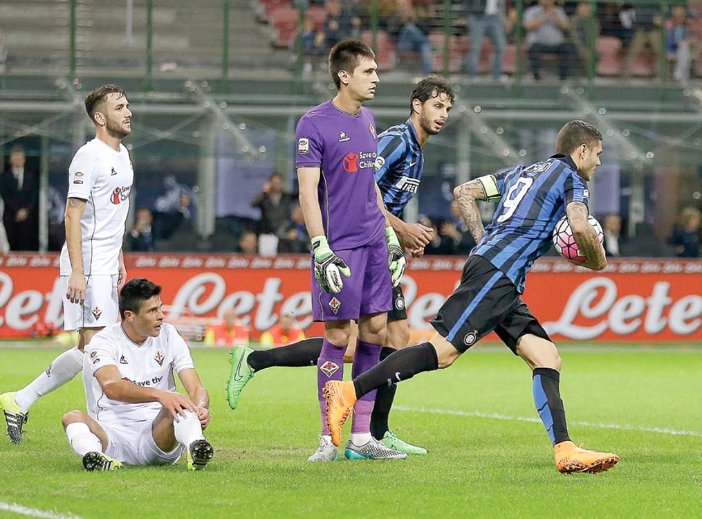 
    Tătăruşanu a greşit în meciul cu JuventusFoto: AP  