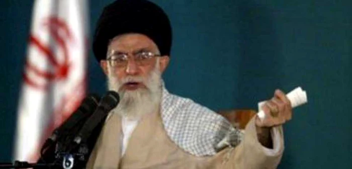 Ali Khamenei: "Obama, prin oferta sa de dialog, vrea să-şi impună voinţa"