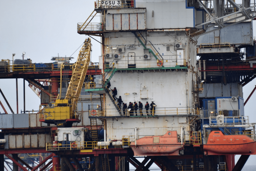 Exercițiu militar de apărare a platformelor maritime. Cum va fi apărată infrastructura critică a României FOTO