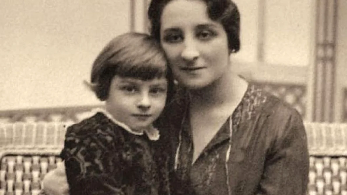 Copii din flori în Familia Regală  Cum s a ajuns la pretenţiile lui Paul „al României“ de astăzi jpeg