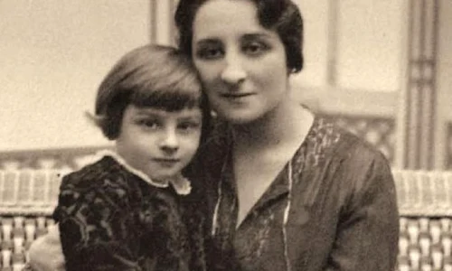 Copii din flori în Familia Regală  Cum s a ajuns la pretenţiile lui Paul „al României“ de astăzi jpeg