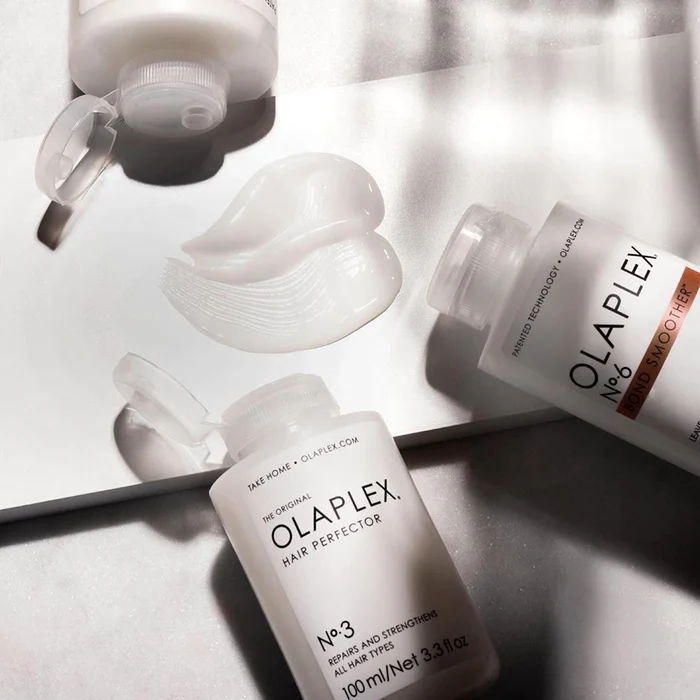 Produse de îngrijire a părului Olaplex FOTO: Facebook Olaplex