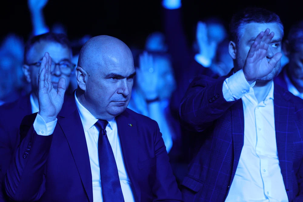 Tribunalul București a amânat pentru miercuri,1 iulie, decizia privind legalitatea Consiliul Naţional Extraordinar PNL