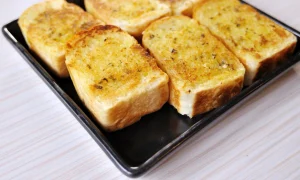condiment pe paine webp